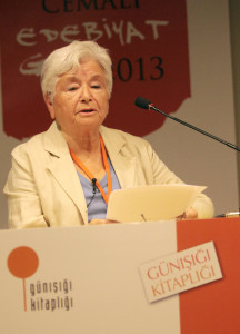 ZCEG13-02-AylaCinaroglu