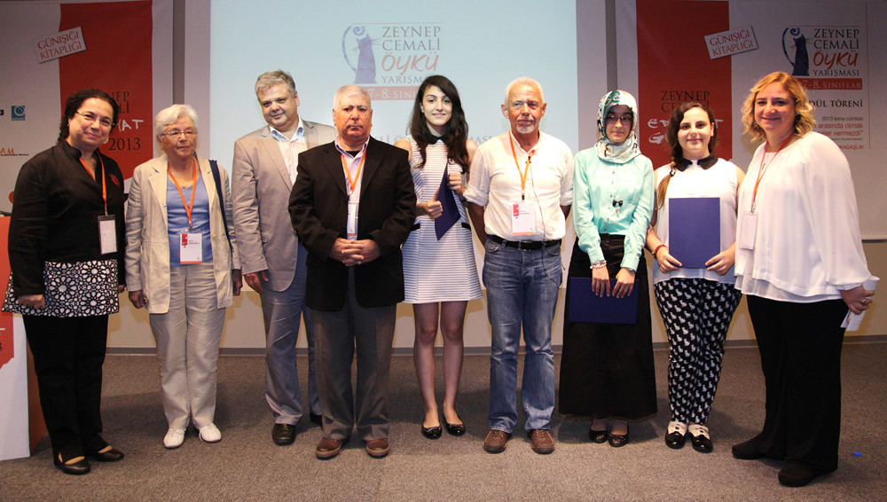 Gençler, dozu yüksek acıları yazıyorlar