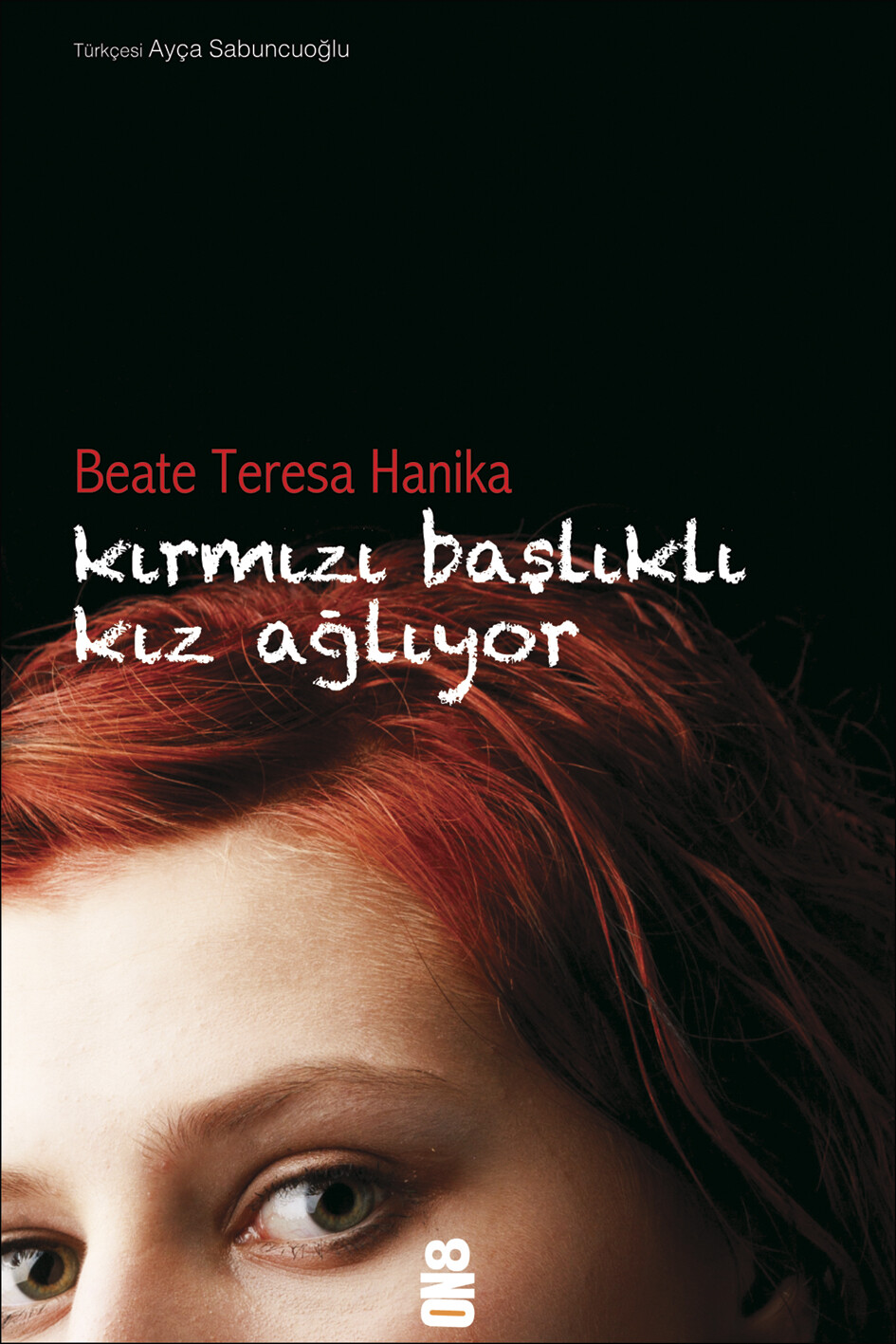 Kırmızı Başlıklı Kız Ağlıyor